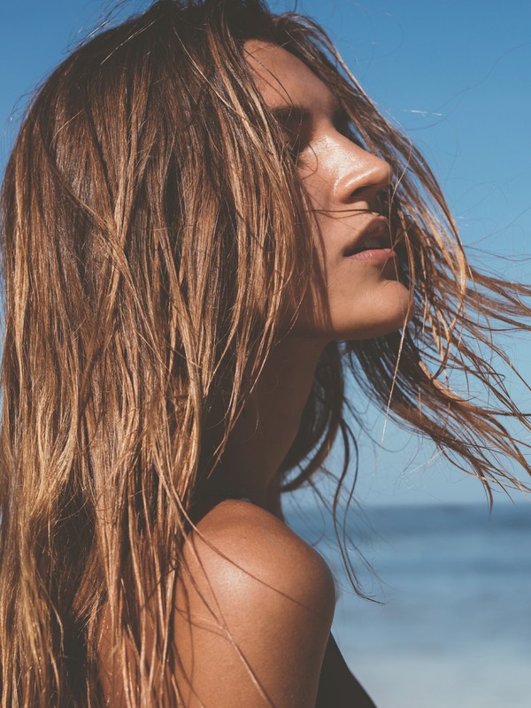 4 Of The Best Products For Beachy Waves
