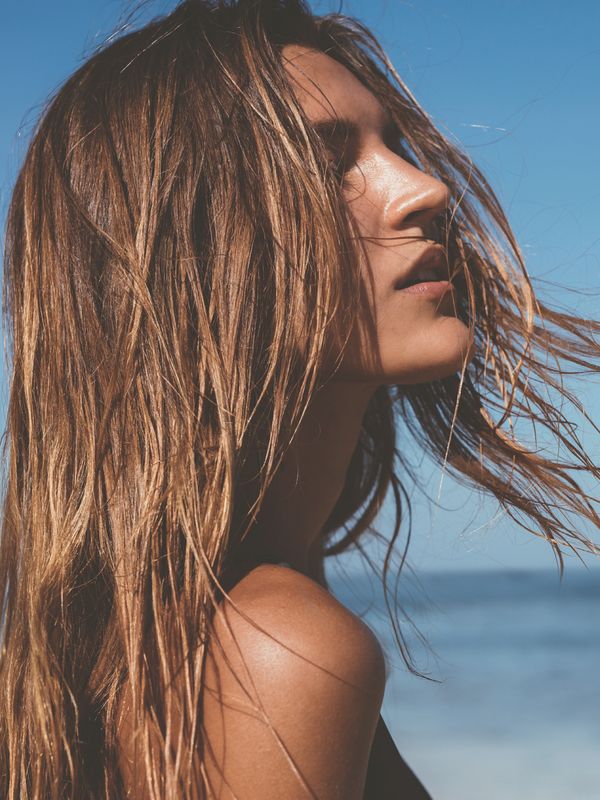 4 Of The Best Products For Beachy Waves