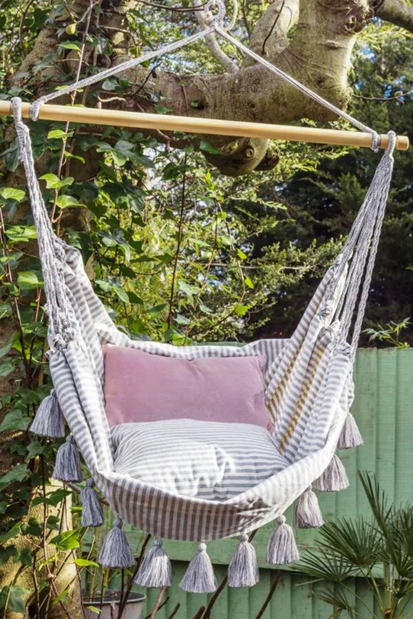 Montpellier Tassel Swing Chair from Graham & Green