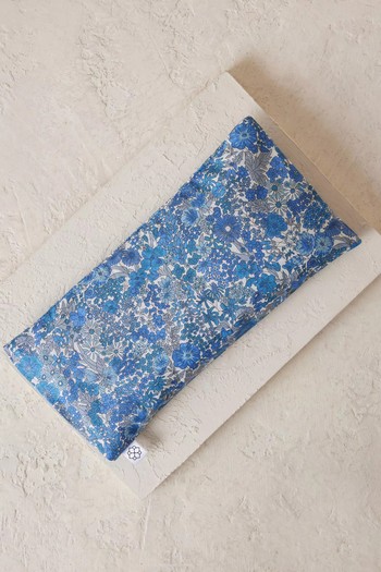 Aromatherapy Eye Pillow from Spritz Wellness