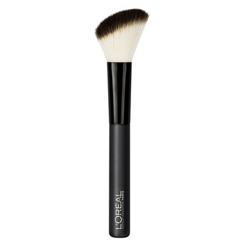 Blusher Brush, £7.99 | L’Oréal Paris