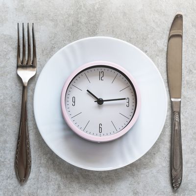 What You Need To Know Before Trying Intermittent Fasting