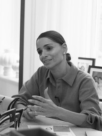 She Left Banking To Build A Luxury Fashion Brand | Jennifer Chamandi