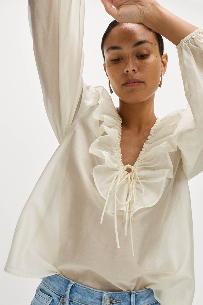 Lyocell Rich Frill Detail V-Neck Top