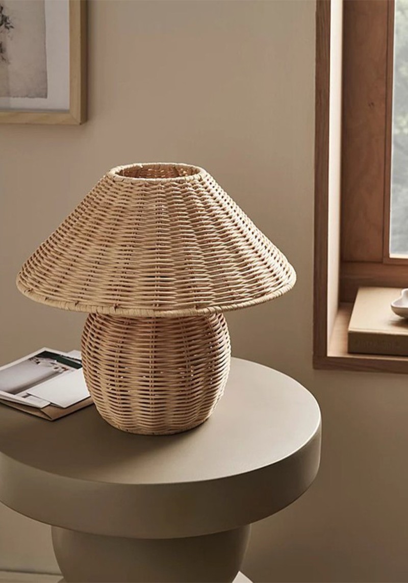 Natural Rattan Sphere Table Lamp