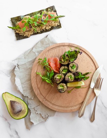 Nori rolls with the leftover quinoa and green beans