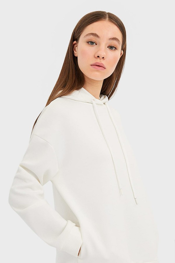 Basic Hooded Sweatshirt from Stradivarius