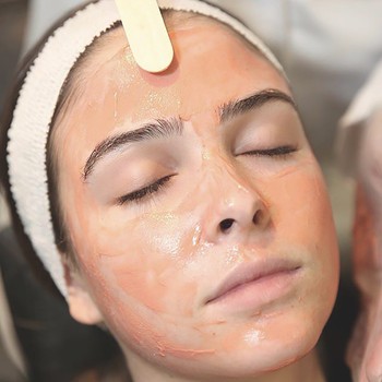 A Beginner’s Guide To Chemical Peels