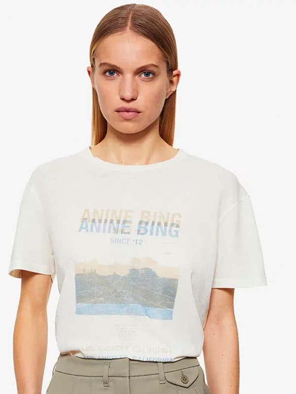 31 Graphic Tees To Buy Now