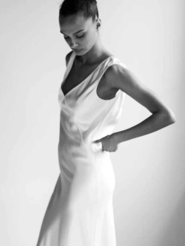 36 Late-Summer Satin Pieces