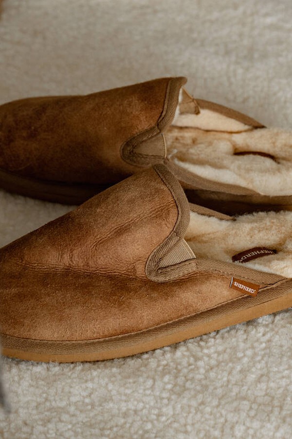 Mens Sheepskin Mule Slippers In Antique Tan