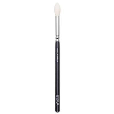 228 Luxe Crease Brush from Zoeva 