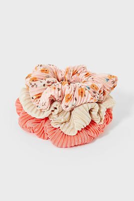 Set Of 3 Pleated Floral Scrunchies from Stradivarius