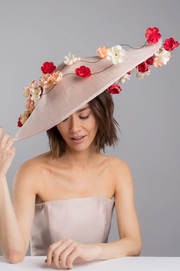 Rivane Wide Brim Hat from Merve Bayindir