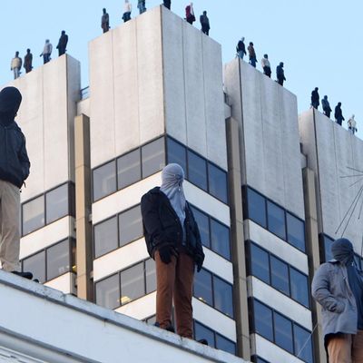 These Powerful London Sculptures Show The Painful Reality Of Male Suicide