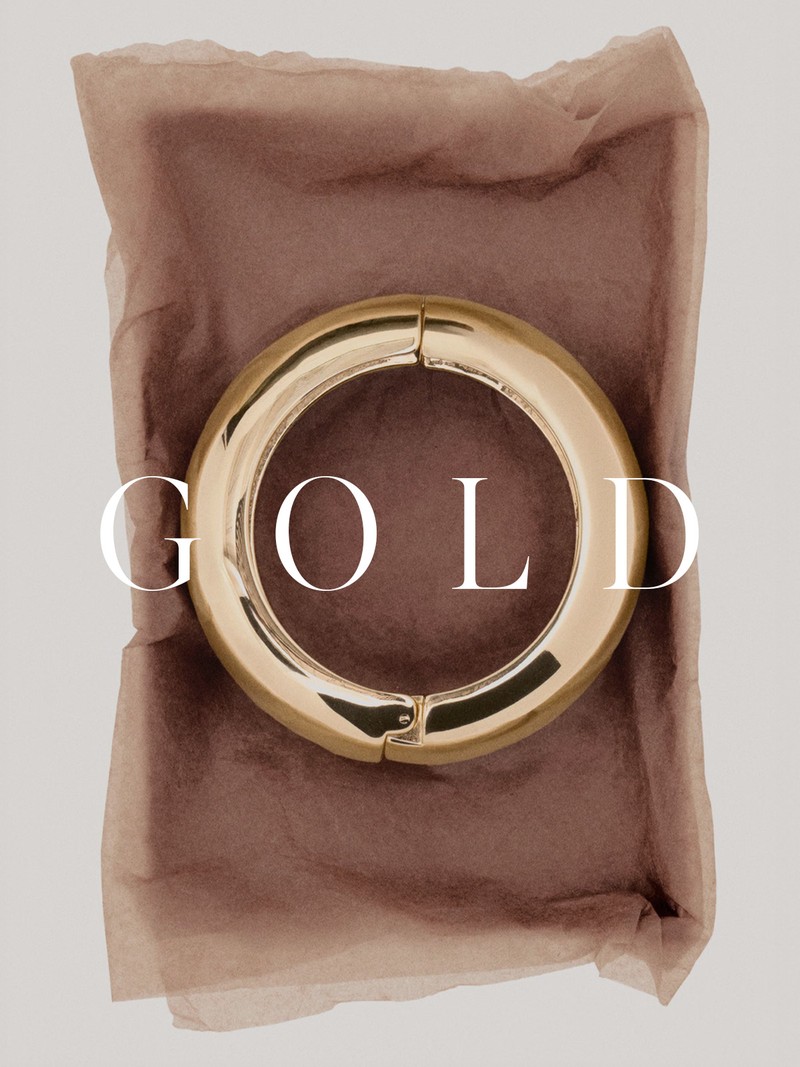 Rigid Volume Bracelet from Mango