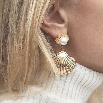 18 Pearl Earrings To Buy Now