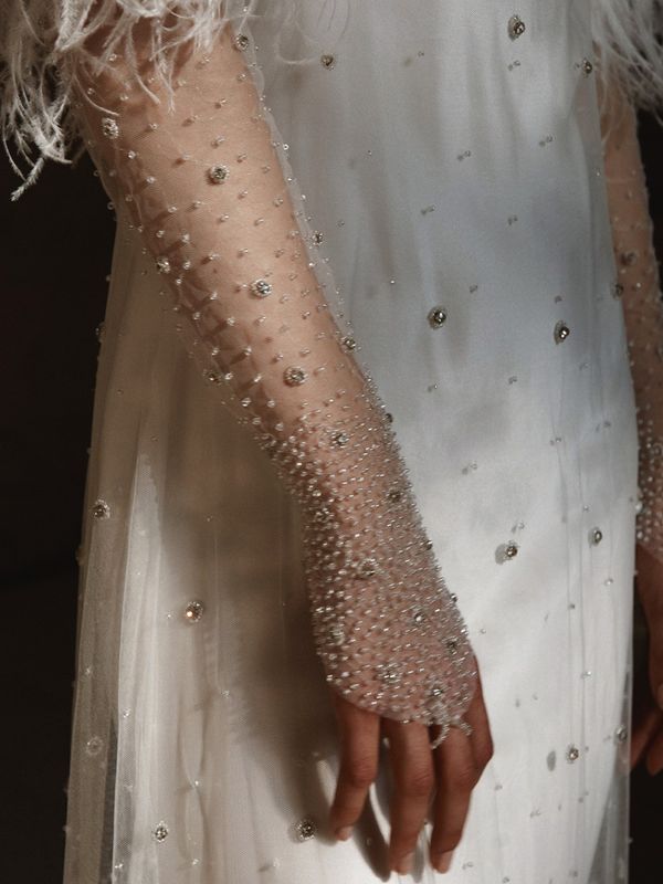 19 Pearl Pieces To Buy For Your Wedding