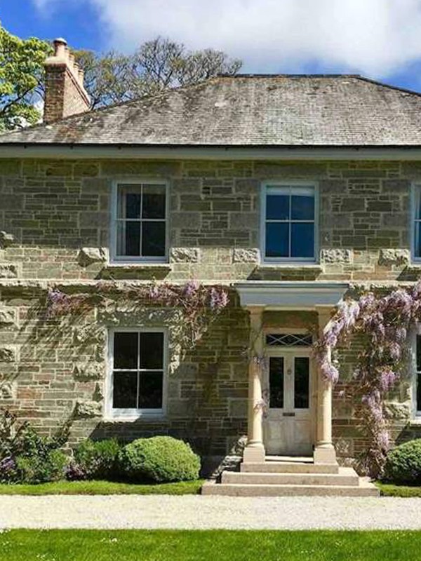 13 Houses To Rent For A Hen Weekend