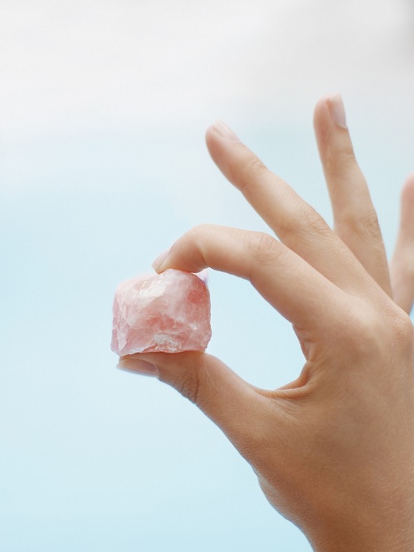 A Beginner’s Guide To Using Crystals 