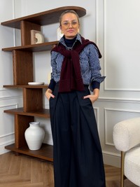 See How Emma Styles 1 Base, 3 Ways