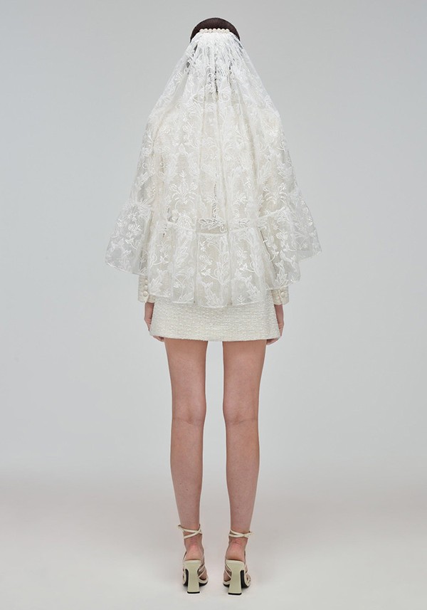 Crystal Brocade Ribbon Lace Veil