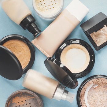 12 Of The Best Industry-Rated Foundations