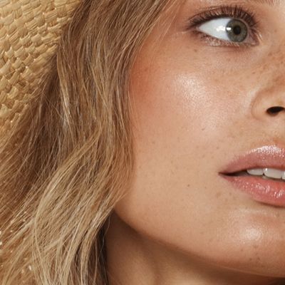 9 Lightweight Make-Up Products For Hot Weather