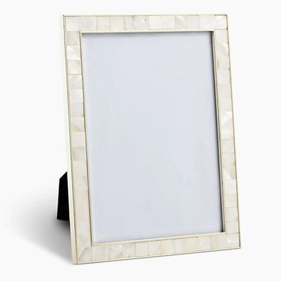 Eva Photo Frame