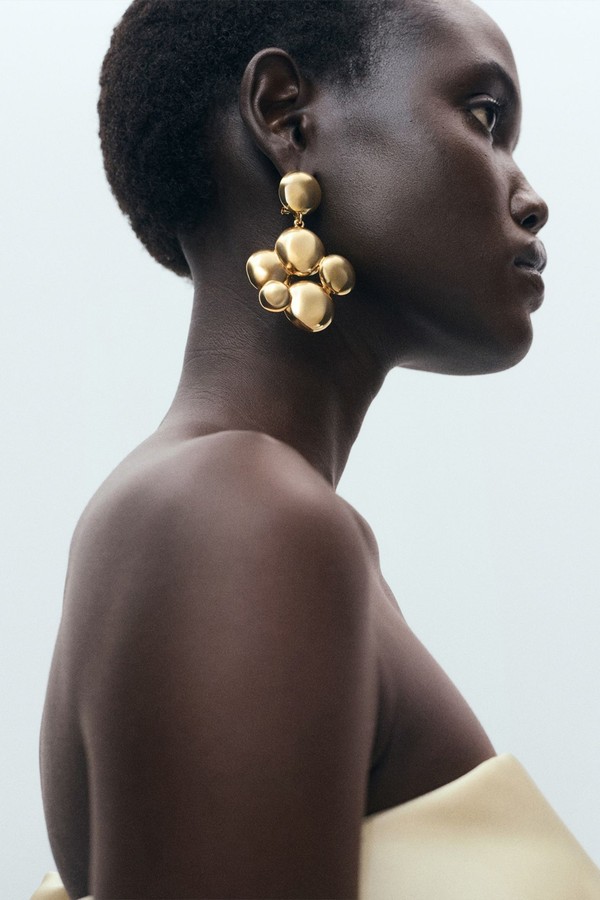 Round Dangling Earrings