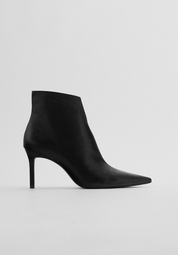 Leather Heeled Ankle Boots With Pointed Toe