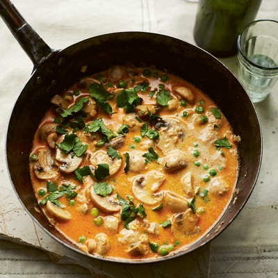 Creamy Mushroom & Green Pea Curry