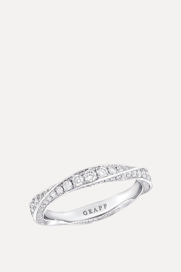 Spiral Pavé Diamond Band