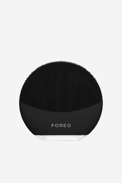 Luna Mini 3 Facial Brush from Foreo  