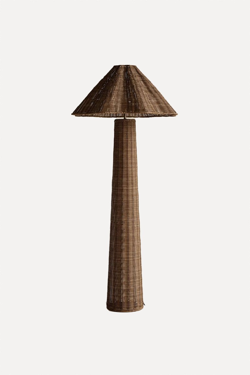 Wicker Scallop Flare Floor Lamp