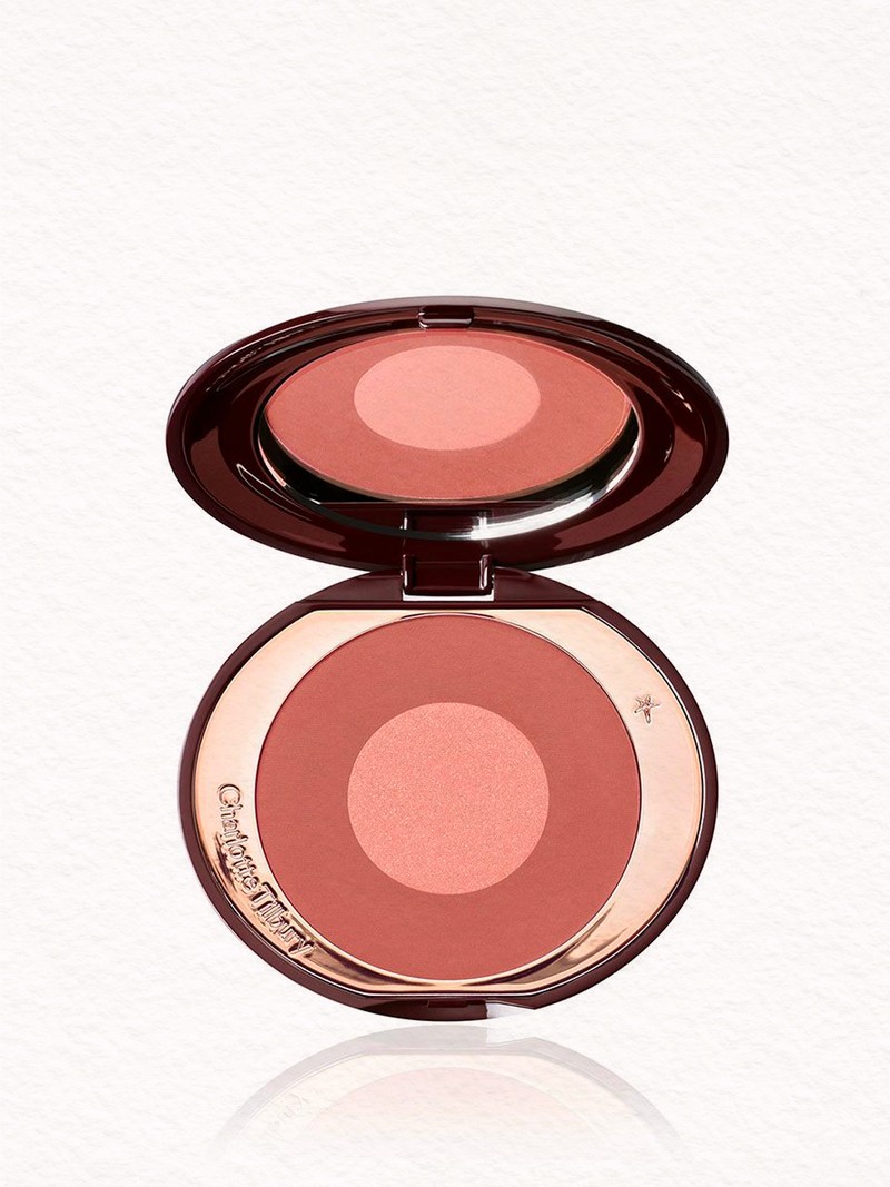Cheek To Chic
