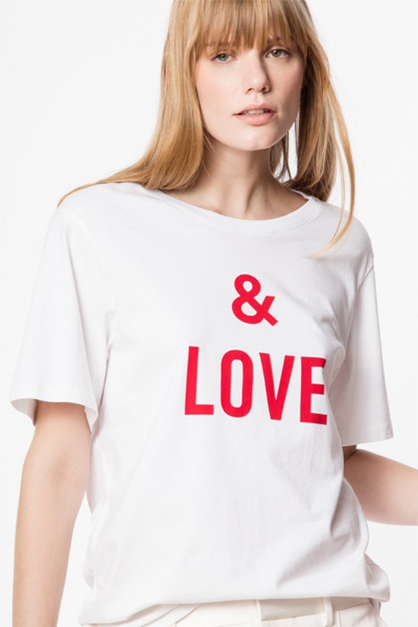 Bella Saint Val T-Shirt