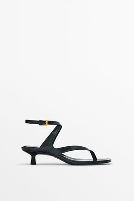 Heeled Sandals With Crossover Straps 