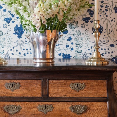 22 Antiques We Love This Month 