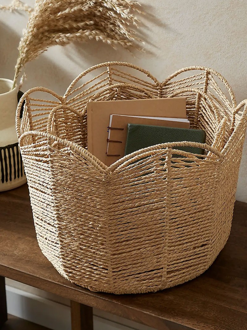 Set of 2 Scalloped Paper Rope Baskets