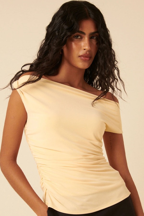 Asymmetric Top from Nobody's Child