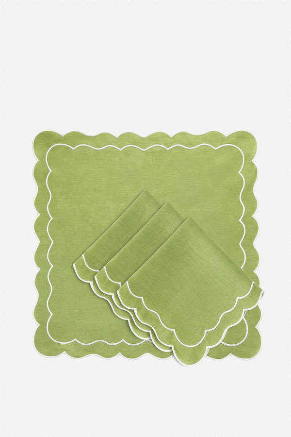 Set Of 4 Linen Scalloped Edged Napkins from Clio &  Clover 