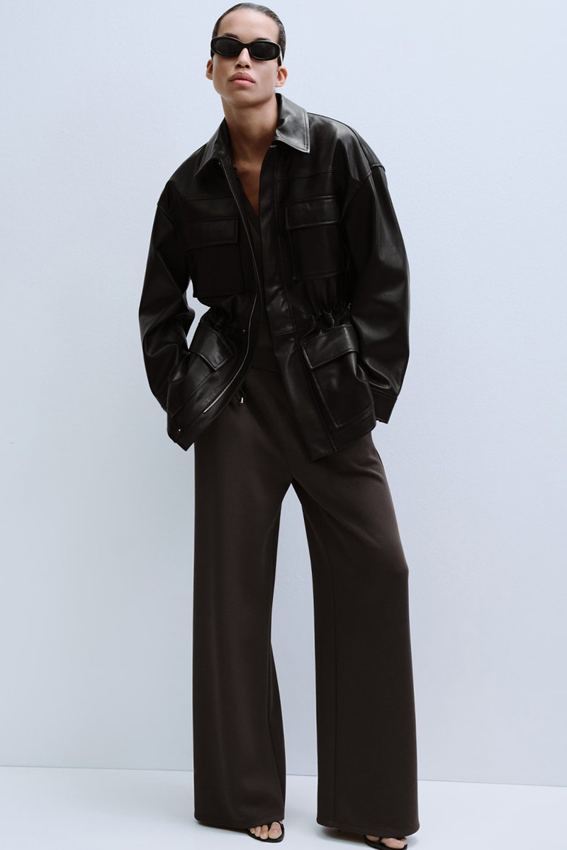 Straight-Fit Trousers With Elastic Waist