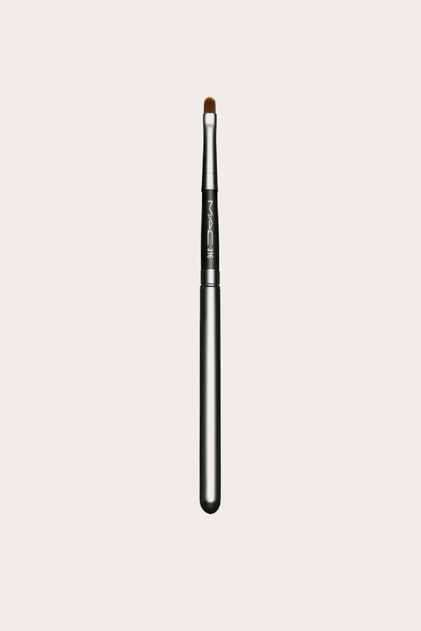 316S Lip Brush from M·A·C