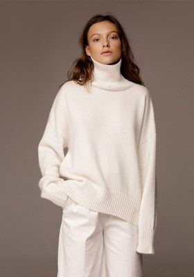 Oversize Extra Soft 100% Cashmere Sweater, €390 | Bazilika