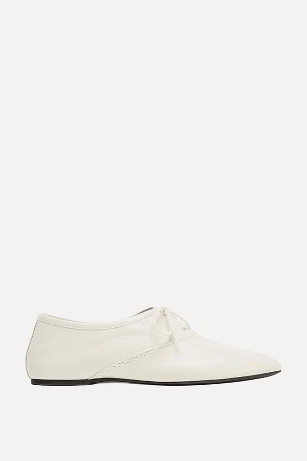 Leather Lace-Up Flat Shoes