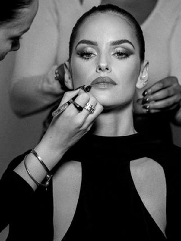 A French Make-Up Artist Talks Us Through Her Kit