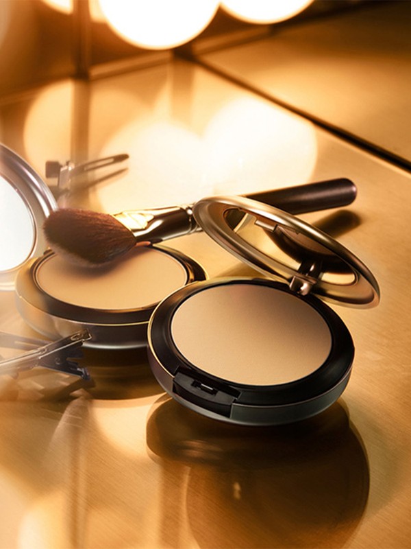 The Foundation Range Make-Up Artists Swear By