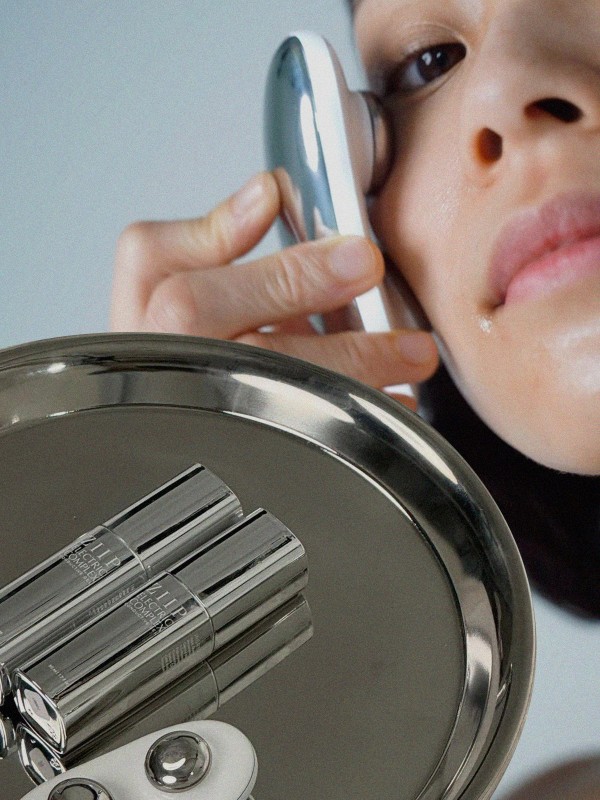 Product Spotlight: ZIIP Halo Microcurrent Device