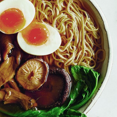 Quick Mushroom Noodle Soup